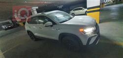Volkswagen Taos